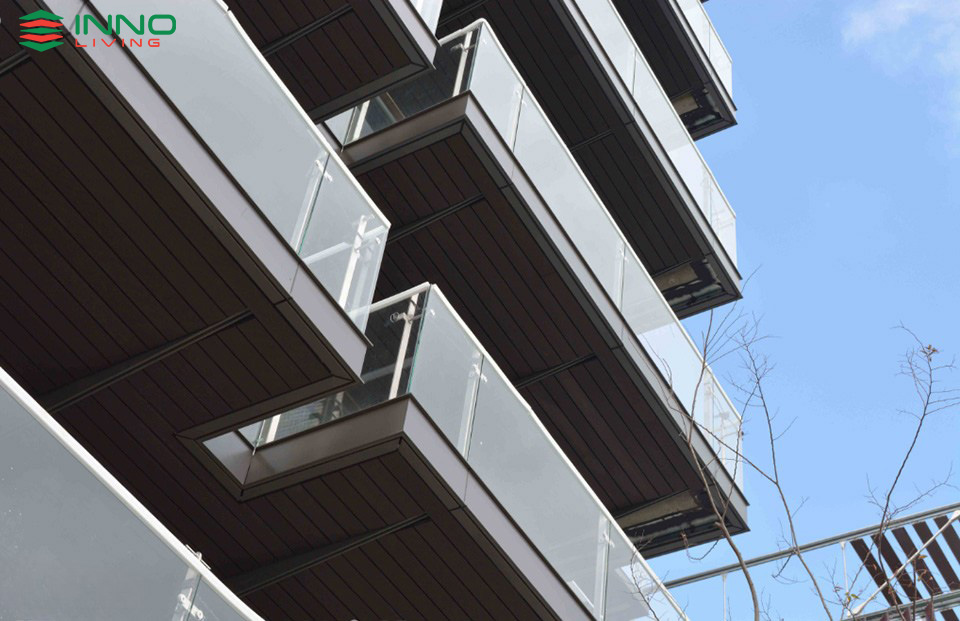 thuc te tam op tuong go nhua ngoai troi innoliving176 18 1 Edited 1