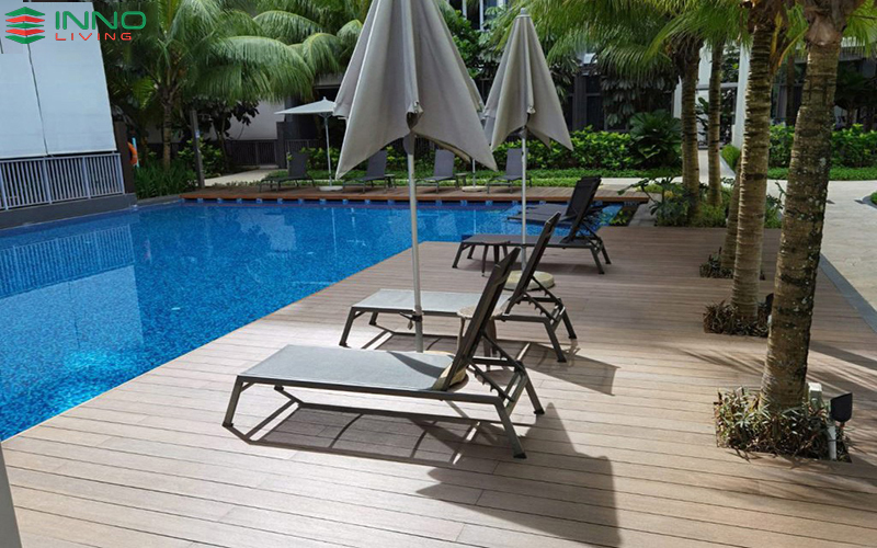 Resort lắp sàn gỗ nhựa ngoài trời Innoliving 150x25 lỗ vuông