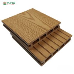 Sàn gỗ nhựa ngoài trời INNOliving 150x25 lỗ vuông 1 san phamsan go nhua ngoai troi innoliving 150 25 5