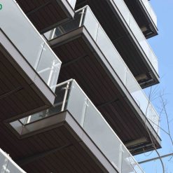 Tấm Ốp Tường Gỗ Nhựa Ngoài Trời INNOliving 176x18 6 thuc te tam op tuong go nhua ngoai troi innoliving176 18 1 Edited 1