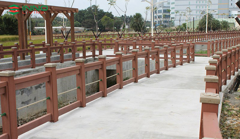 Cột gỗ nhựa ngoài trời INNOliving 120×120