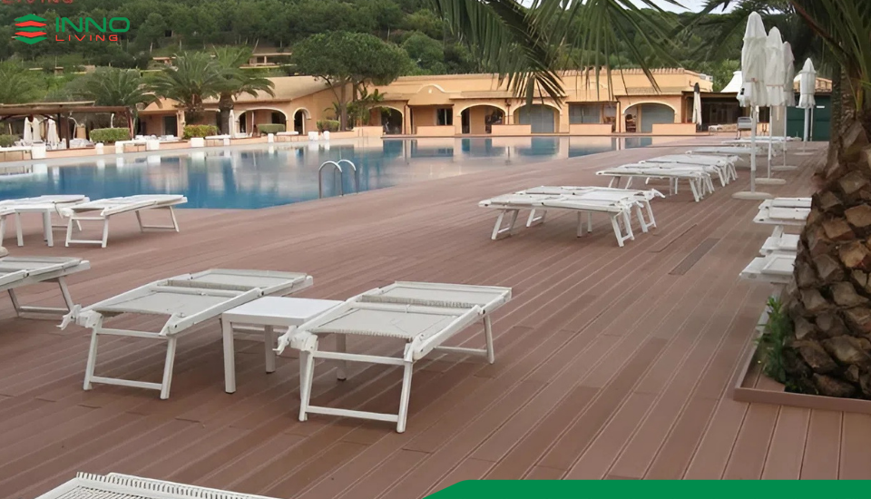 Sàn Gỗ Nhựa Ngoài Trời Lỗ Vuông 140×21