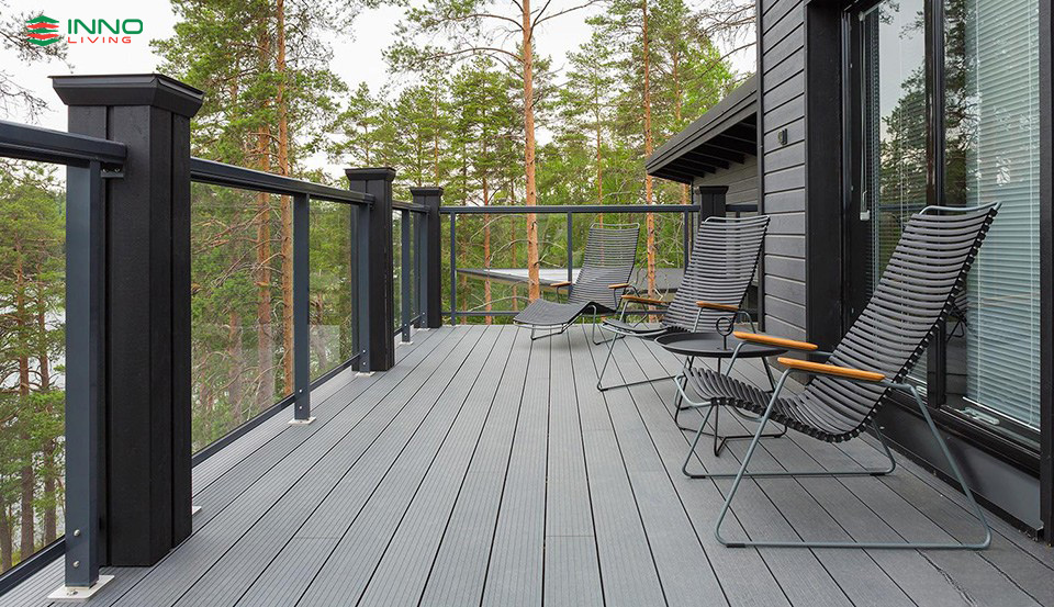 Sàn gỗ nhựa ngoài trời INNOliving 140×21 lỗ vuông