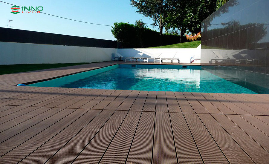 Sàn gỗ nhựa ngoài trời INNOliving 140×21 lỗ vuông