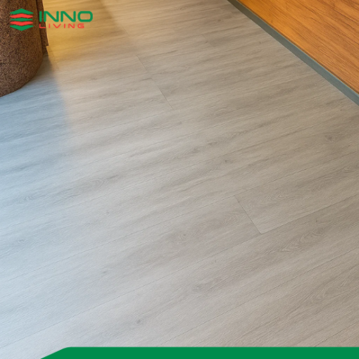 San vinyl hem khoa SPC INNOliving 4mm IN115 3
