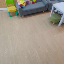 san nhua vinyl spc hem khoa innoliving in123 4