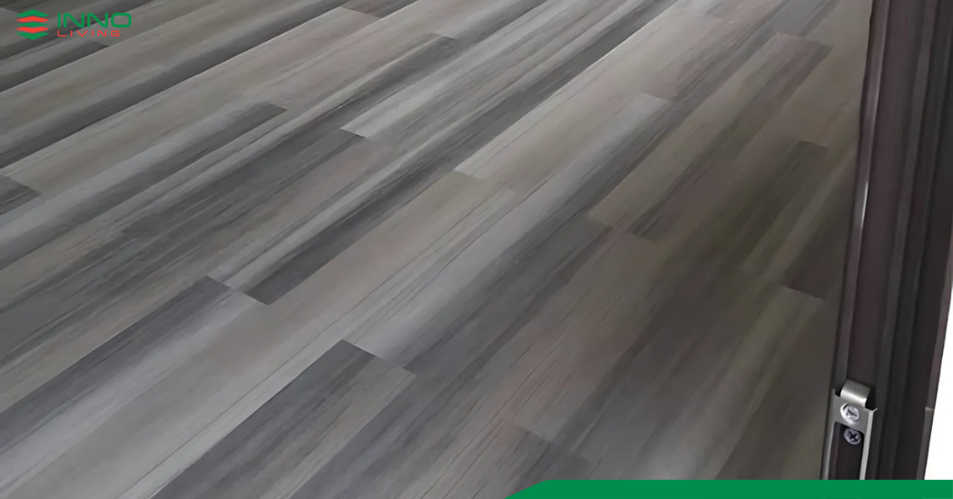 Ứng dụng và lợi ích của sàn vinyl hèm khóa SPC INNOliving 4mm IN116 Ứng dụng và lợi ích của sàn vinyl hèm khóa SPC INNOliving 4mm IN116