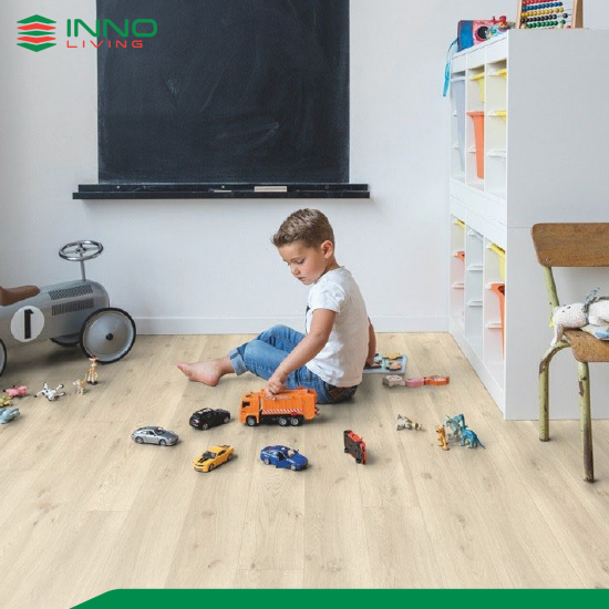 Sàn nhựa vinyl SPC an toàn cho trẻ nhỏ hay không?