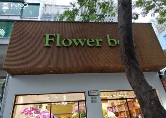 Biển hiệu bằng gỗ nhựa ngoài trời