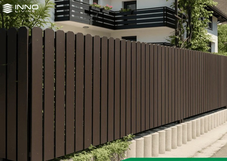 Báo giá làm 20+ mẫu hàng rào gỗ nhựa ngoài trời bền đẹp năm 2024 6 Hàng rào gỗ nhựa ngoài trời