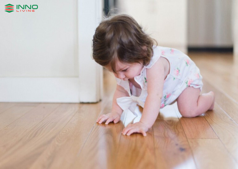 Sàn SPC Chống Trượt An Toàn Cho Người Già & Trẻ Em 1 Sàn SPC chống trượt