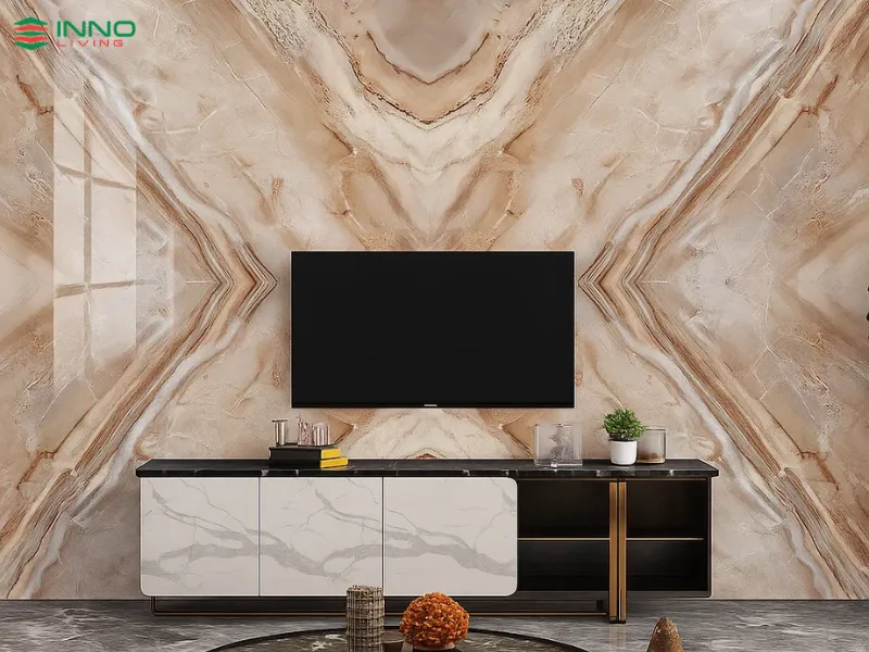 Là một loại vật liệu ốp lát tiên tiến được sản xuất chủ yếu từ Polivinyl Clorua (PVC) kết hợp với bột đá và các chất phụ gia