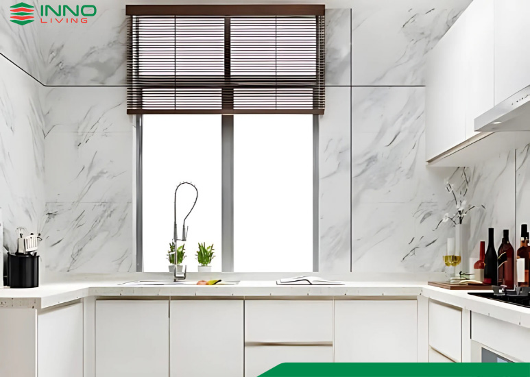 Tấm nhựa ốp tường bếp