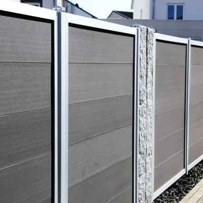 Hàng Rào Gỗ Nhựa Ngoài Trời Hiện Đại Bền Đẹp